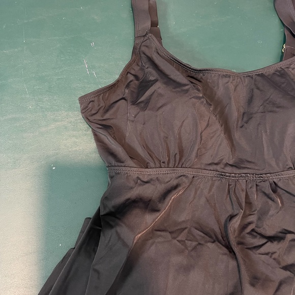 Plus size 2 piece swimsuit size 16 - Picture 2 of 12